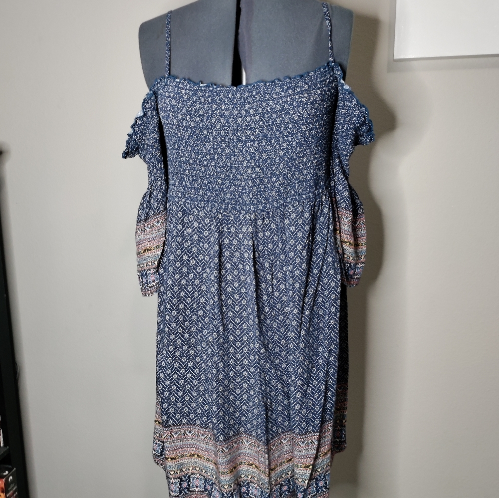 Blue floral off shoulder dress Smocked Top Women's Size 3x